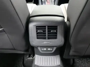 2021 Volkswagen T-Roc с пробегом 65 998 км