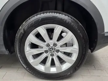 2021 Volkswagen T-Roc с пробегом 65 998 км