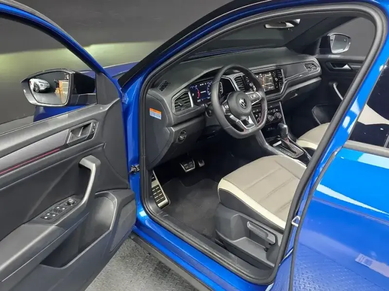 2021 Volkswagen T-Roc с пробегом 52 864 км