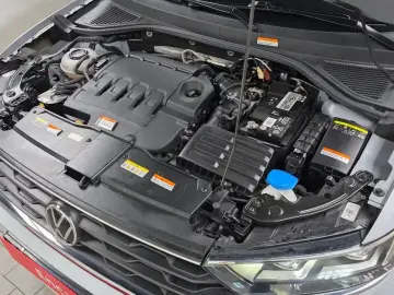 2021 Volkswagen T-Roc с пробегом 38 404 км