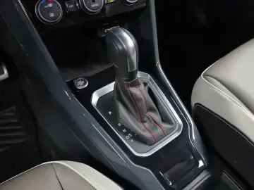 2021 Volkswagen T-Roc с пробегом 38 404 км