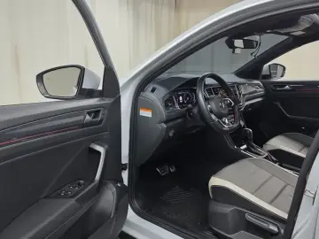 2021 Volkswagen T-Roc с пробегом 38 404 км