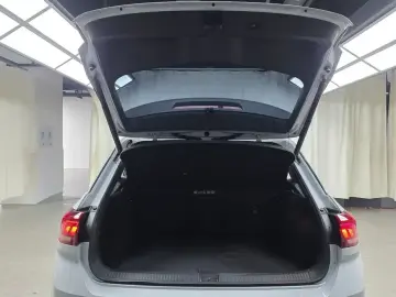 2021 Volkswagen T-Roc с пробегом 38 404 км