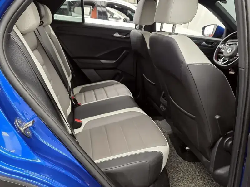 2021 Volkswagen T-Roc с пробегом 40 250 км