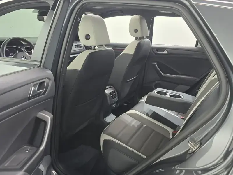 2021 Volkswagen T-Roc с пробегом 71 405 км