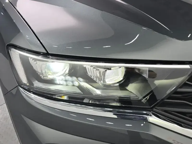 2021 Volkswagen T-Roc с пробегом 71 405 км