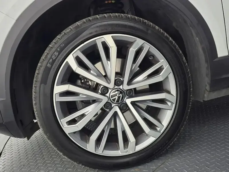 2021 Volkswagen T-Roc с пробегом 64 617 км