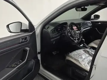 2021 Volkswagen T-Roc с пробегом 64 617 км