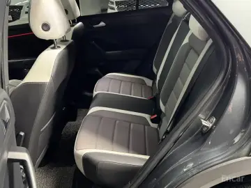 2022 Volkswagen T-Roc с пробегом 13 724 км