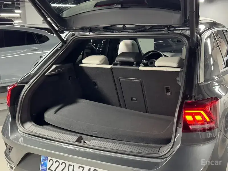 2022 Volkswagen T-Roc с пробегом 13 724 км
