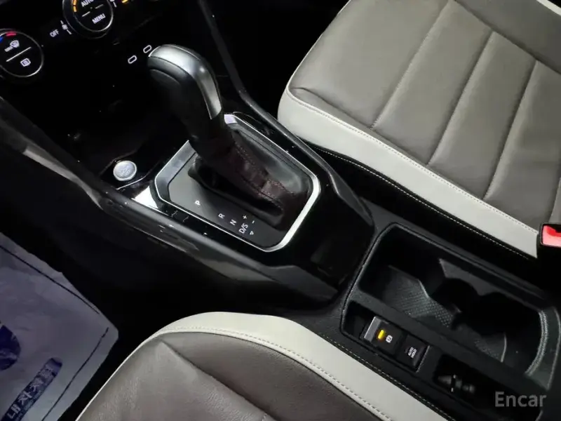 2022 Volkswagen T-Roc с пробегом 13 724 км