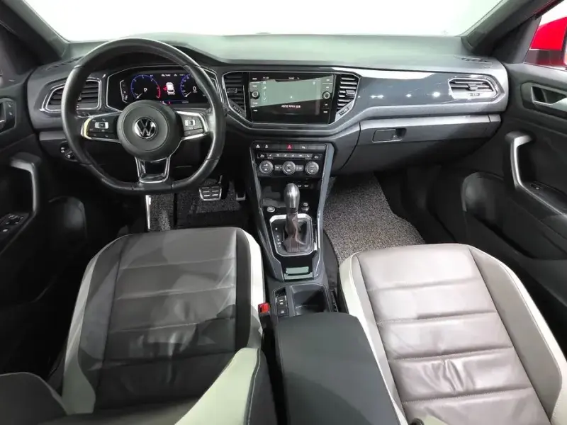 2021 Volkswagen T-Roc с пробегом 24 342 км