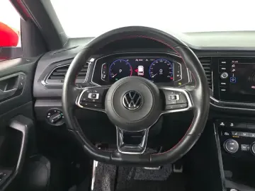 2021 Volkswagen T-Roc с пробегом 24 342 км