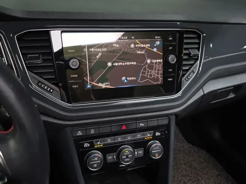 2021 Volkswagen T-Roc с пробегом 24 342 км