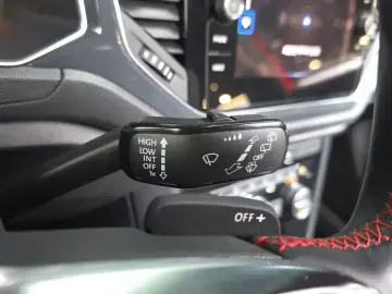 2021 Volkswagen T-Roc с пробегом 24 342 км