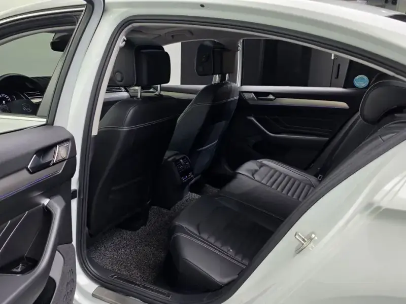 2021 Volkswagen Passat с пробегом 46 533 км