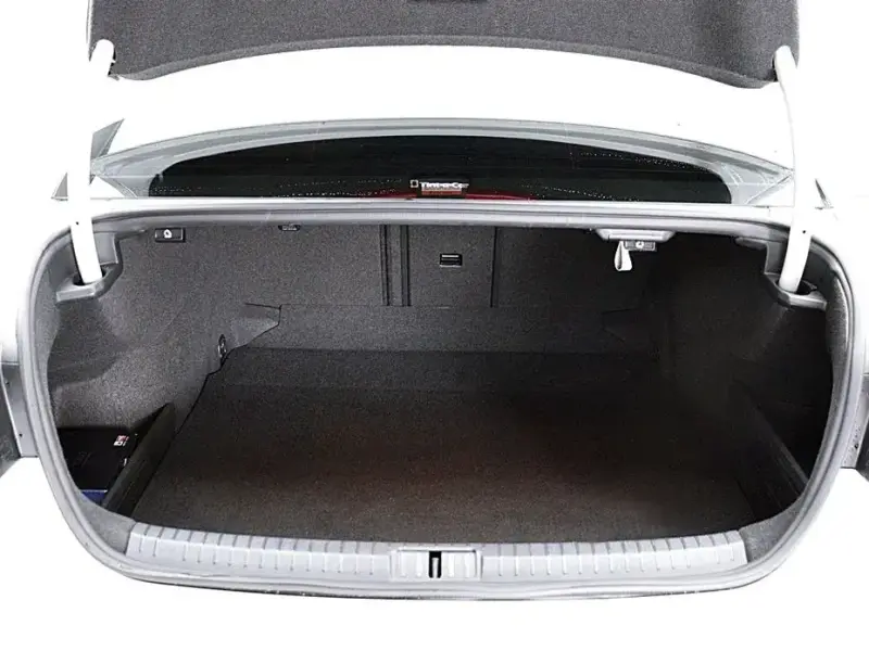 2021 Volkswagen Passat с пробегом 55 538 км