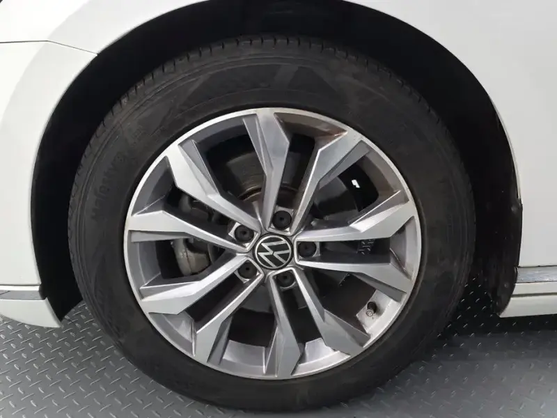 2022 Volkswagen Passat с пробегом 68 798 км