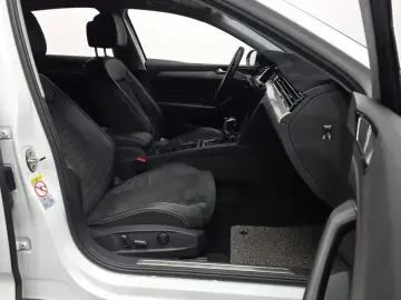 2022 Volkswagen Passat с пробегом 68 798 км