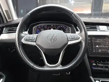 2022 Volkswagen Passat с пробегом 68 798 км