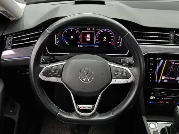 2021 Volkswagen Passat с пробегом 73 434 км