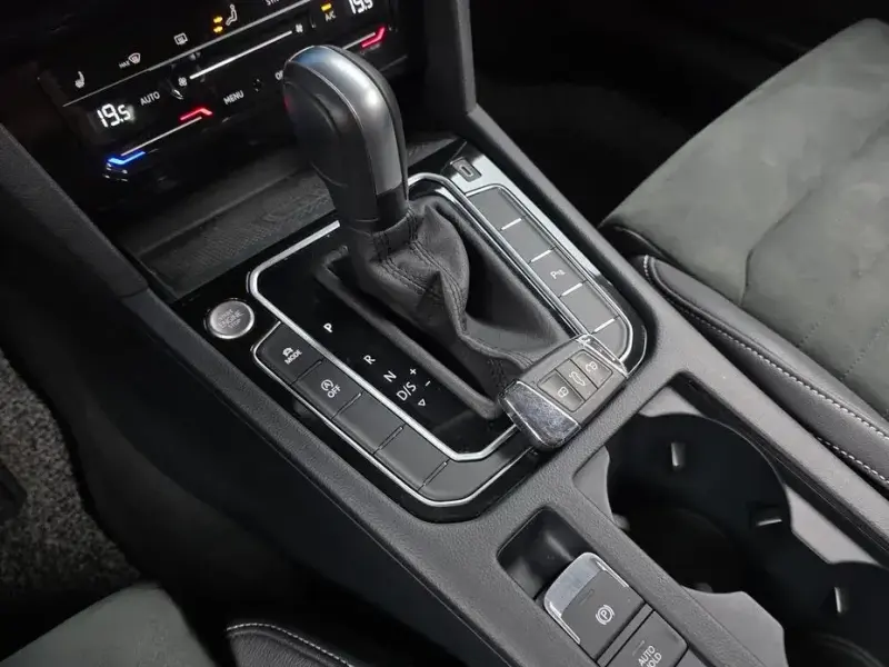 2022 Volkswagen Passat с пробегом 67 592 км