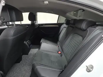 2022 Volkswagen Passat с пробегом 67 592 км