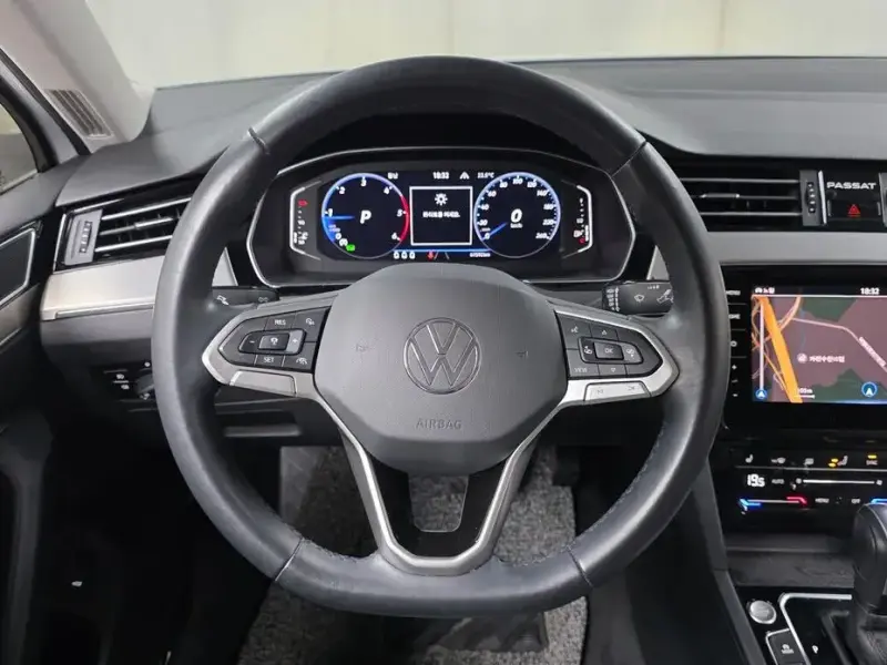 2022 Volkswagen Passat с пробегом 67 592 км