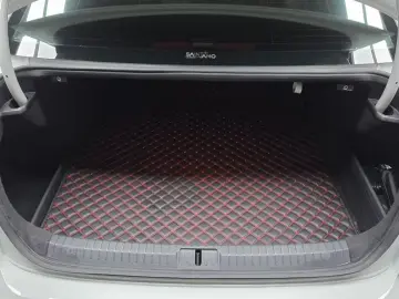 2022 Volkswagen Passat с пробегом 67 592 км