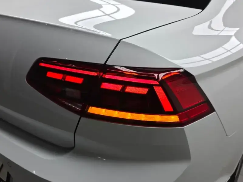 2022 Volkswagen Passat с пробегом 67 592 км