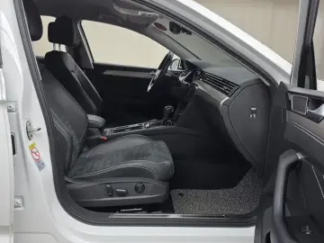 2022 Volkswagen Passat с пробегом 67 592 км