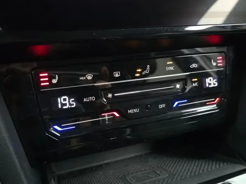 2022 Volkswagen Passat с пробегом 67 592 км