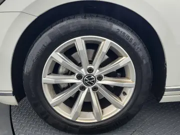 2021 Volkswagen Passat с пробегом 40 191 км