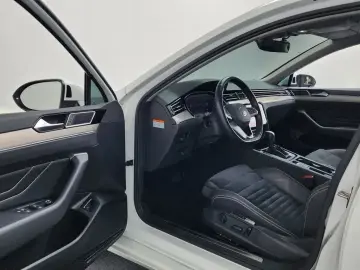 2021 Volkswagen Passat с пробегом 40 191 км
