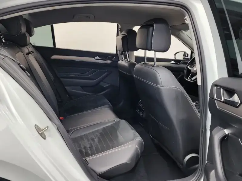 2021 Volkswagen Passat с пробегом 40 191 км