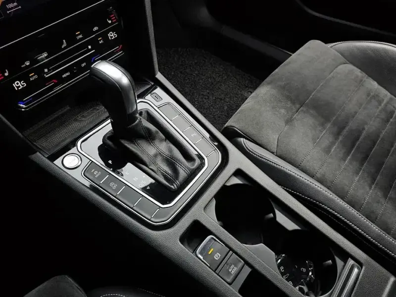 2021 Volkswagen Passat с пробегом 87 093 км