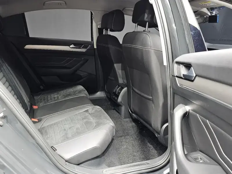 2021 Volkswagen Passat с пробегом 87 093 км