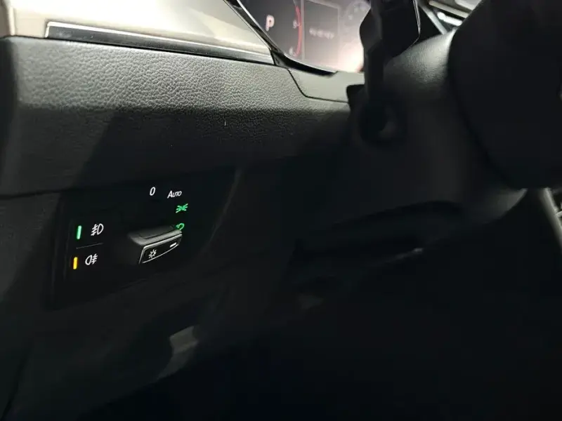 2021 Volkswagen Passat с пробегом 87 093 км