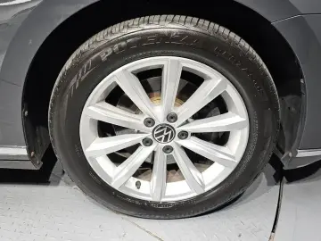 2021 Volkswagen Passat с пробегом 87 093 км