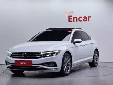 2022 Volkswagen Passat с пробегом 38 584 км