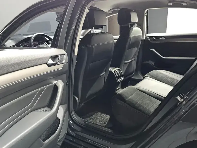 2021 Volkswagen Passat с пробегом 87 093 км