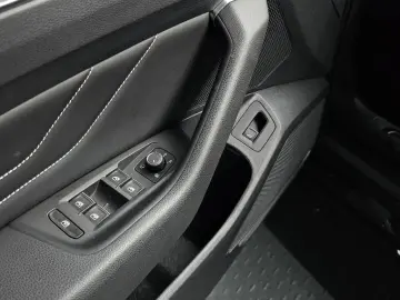 2021 Volkswagen Passat с пробегом 87 093 км