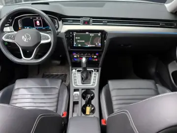 2022 Volkswagen Passat с пробегом 38 584 км