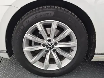 2021 Volkswagen Passat с пробегом 76 654 км