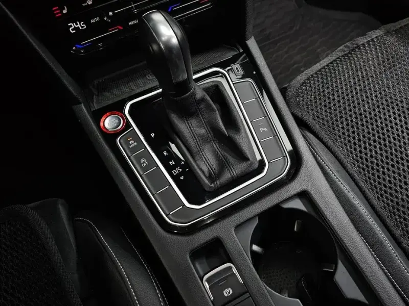 2021 Volkswagen Passat с пробегом 76 654 км