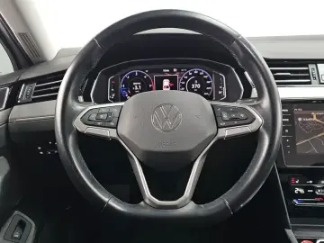 2021 Volkswagen Passat с пробегом 76 654 км