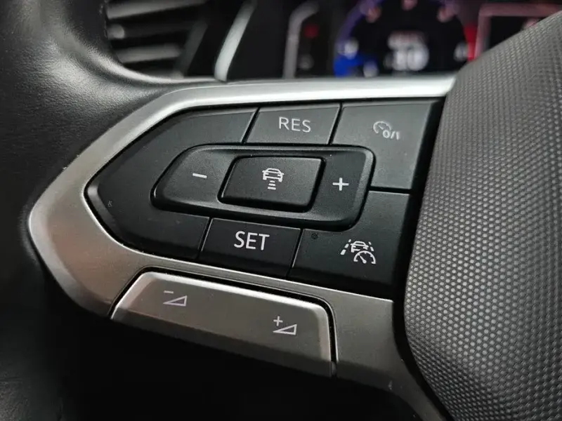 2021 Volkswagen Passat с пробегом 76 654 км