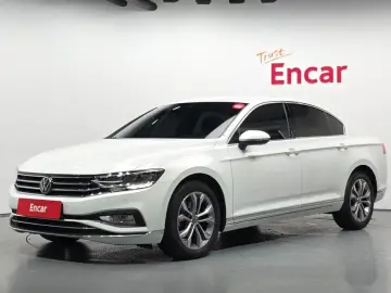 2022 Volkswagen Passat с пробегом 51 788 км