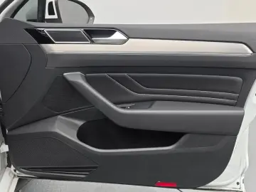 2022 Volkswagen Passat с пробегом 51 788 км