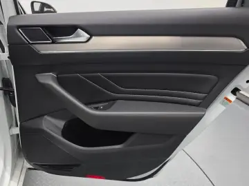 2022 Volkswagen Passat с пробегом 51 788 км